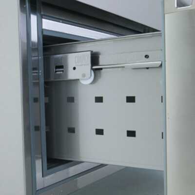 Portas equipad