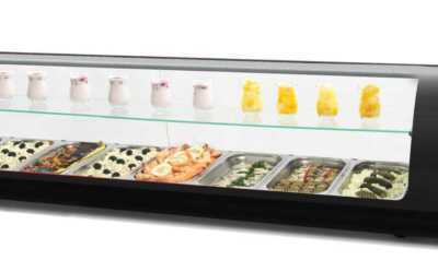 Vitrina expositora refrigerada  8 bandejas GN1/3 preta 8VTG-NE